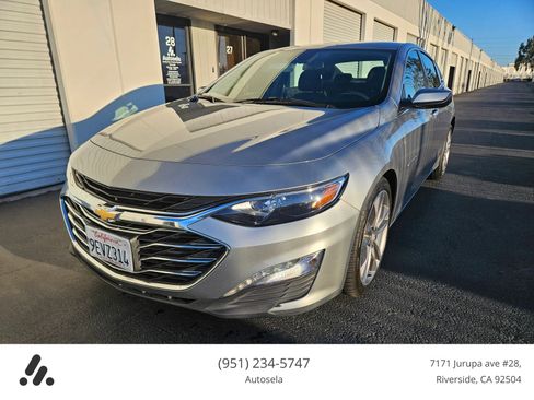 Used 2023 Chevrolet Malibu LT image 2