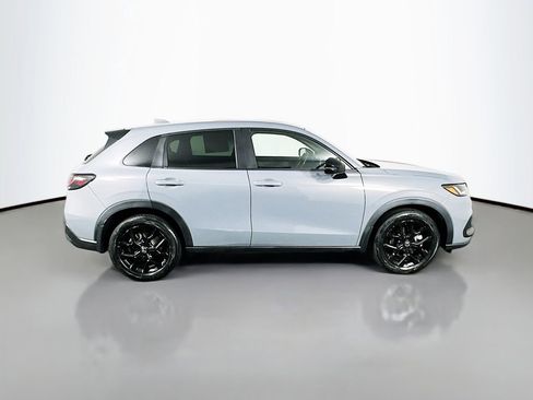 Used 2023 Honda HR-V Sport image 8