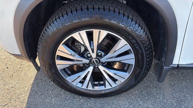 Certified 2023 Nissan Rogue SV w/ SV Premium B Package AWD/4WD image 7