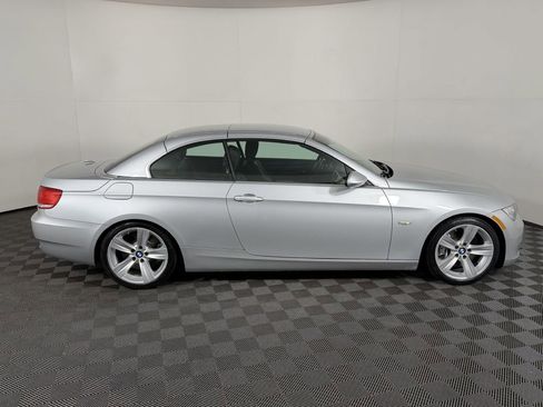 Used 2008 BMW 335i Convertible w/ Premium Pkg image 12