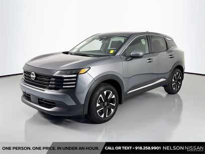 Certified 2025 Nissan Kicks SV