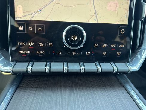 Used 2024 GMC Acadia Denali w/ LPO, Floor Liner Package AWD/4WD image 20