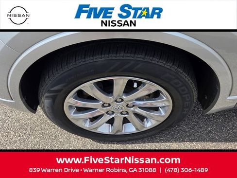 Used 2019 Buick Envision Essence AWD/4WD image 18