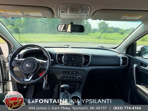 Used 2017 Kia Sportage LX FWD image 11