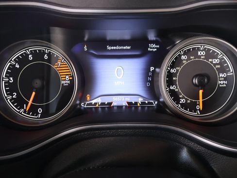 Used 2022 Jeep Cherokee Latitude Lux AWD/4WD image 4