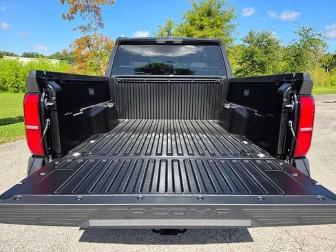 New 2026 Toyota Tacoma SR5 RWD image 30