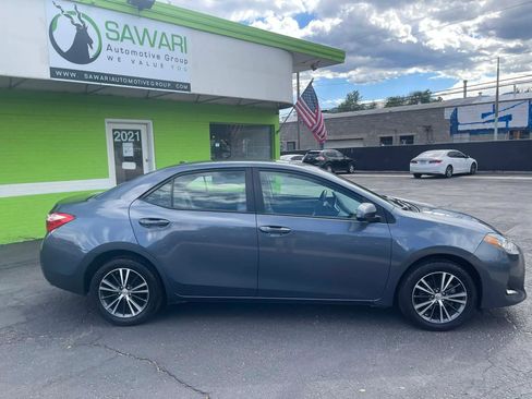 Used 2017 Toyota Corolla SE FWD image 9