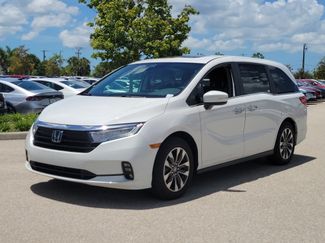 Used 2024 Honda Odyssey EX-L video 3