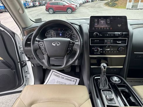 Used 2024 INFINITI QX80 Premium Select w/ Cargo Package image 14