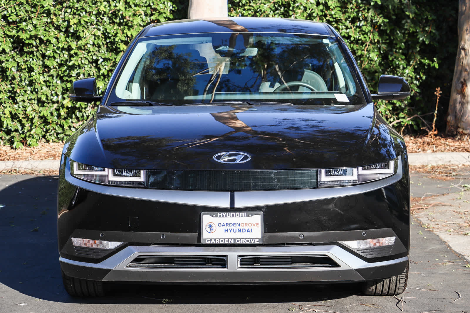 Used 2024 Hyundai Ioniq 5 SEL RWD image 2