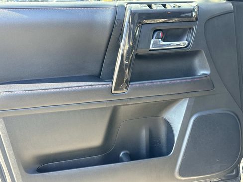 Used 2019 Toyota 4Runner TRD Off-Road Premium image 22