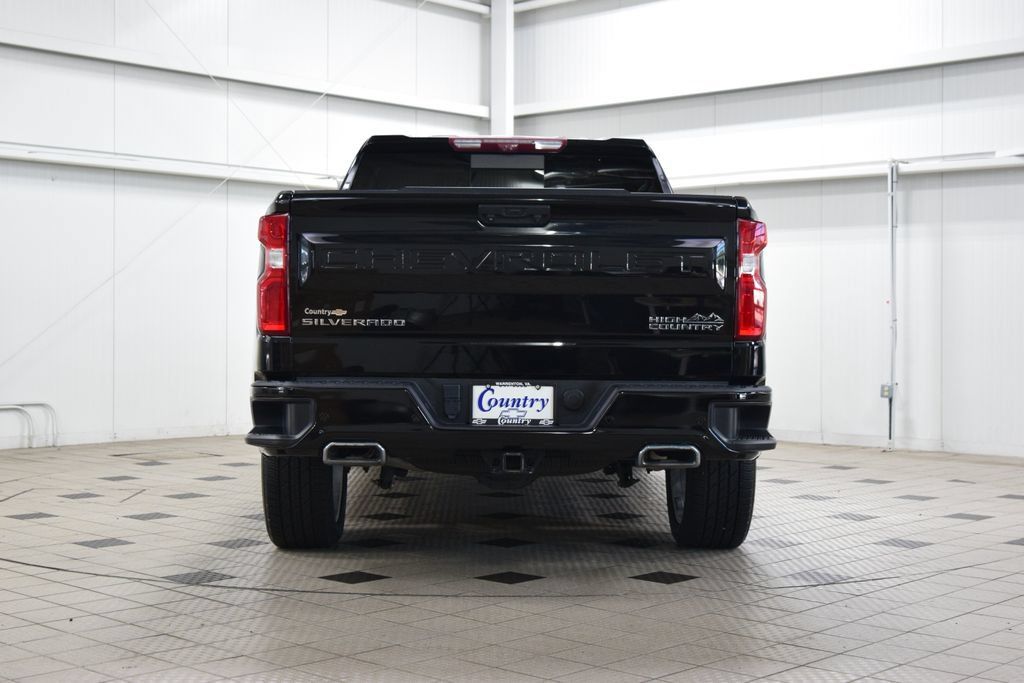 Used 2023 Chevrolet Silverado 1500 High Country w/ High Country Premium Package AWD/4WD image 7