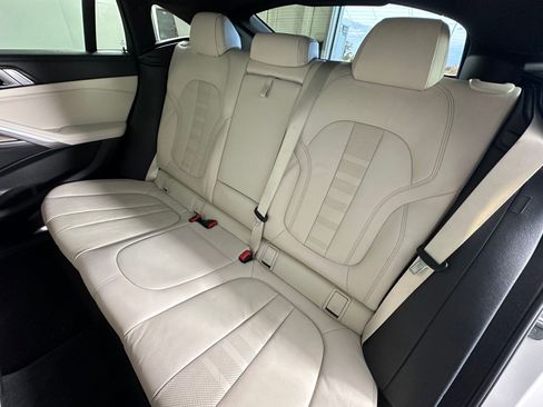 Used 2020 BMW X6 sDrive40i w/ Premium Package image 29