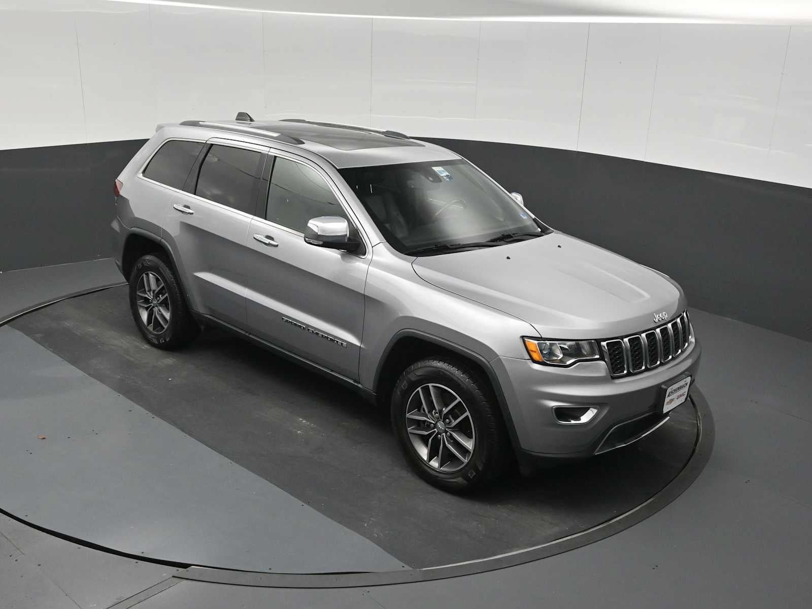 Used 2021 Jeep Grand Cherokee Limited w/ Luxury Group II AWD/4WD image 17