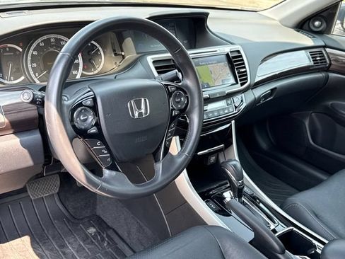 Used 2017 Honda Accord EX-L image 15