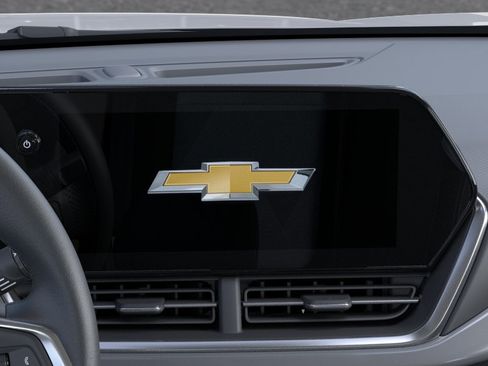 New 2026 Chevrolet Trax LT FWD image 22