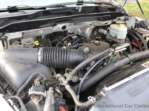 Used 2017 RAM 3500 Tradesman w/ Chrome Appearance Group image 28