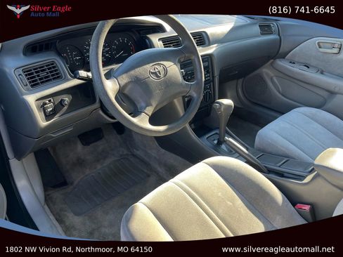 Used 1999 Toyota Camry LE image 4