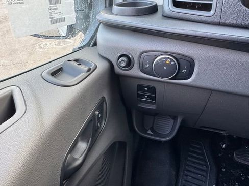 New 2026 Ford Transit 250 148 Medium Roof image 20
