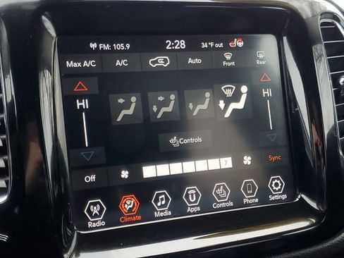 Used 2019 Jeep Compass Limited image 23