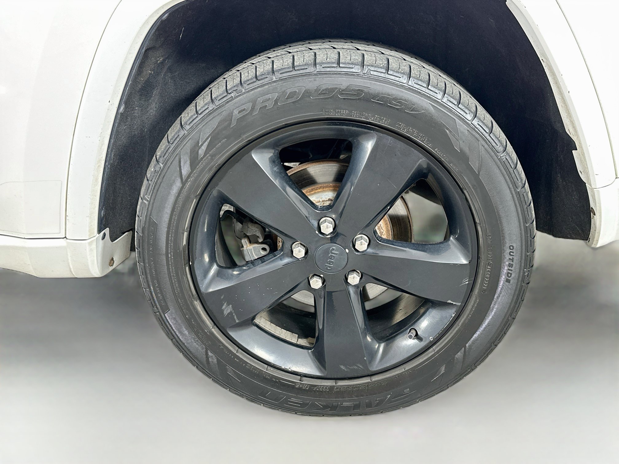 Used 2014 Jeep Grand Cherokee Altitude AWD/4WD image 31