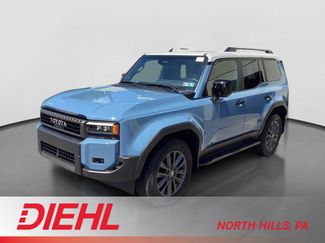 Used 2025 Toyota Land Cruiser w/ Premium Package AWD/4WD video 1