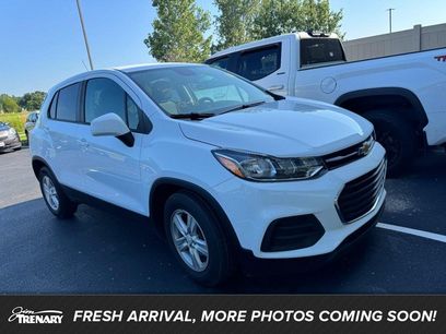 Used 2020 Chevrolet Trax LS w/ Tint and Cruise Package