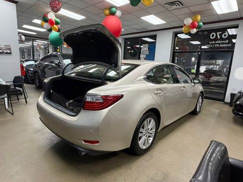 Used 2014 Lexus ES 350 image 25