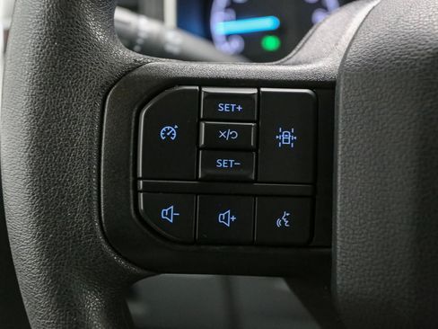 Used 2023 Ford F150 XLT AWD/4WD image 34