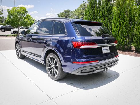 Used 2021 Audi Q7 3.0T Premium Plus w/ Executive Package AWD/4WD image 9