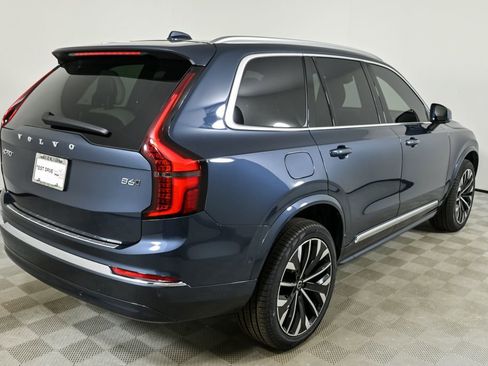 Used 2026 Volvo XC90 B6 Plus w/ Protection Package Premier image 30