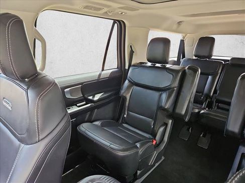 Used 2025 Ford Expedition Max Platinum w/ Driver's Package AWD/4WD image 6