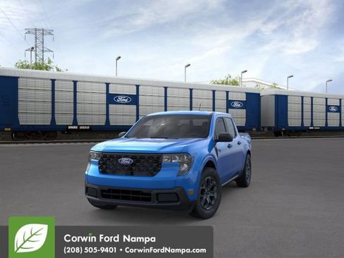 New 2026 Ford Maverick XLT image 2