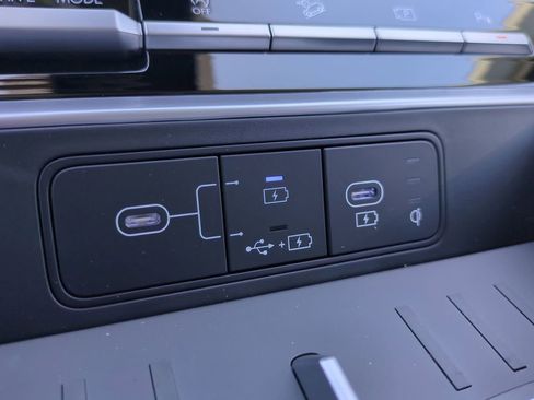 New 2026 Hyundai Santa Fe SEL FWD image 27