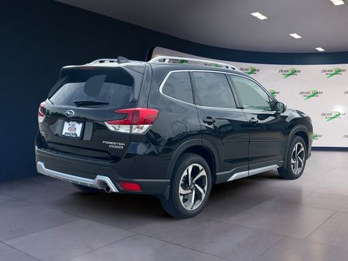 Certified 2023 Subaru Forester Touring AWD/4WD image 9