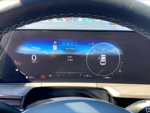 Used 2025 Kia Telluride SX Prestige X-Pro AWD/4WD image 14