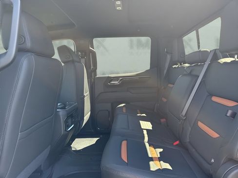 New 2026 GMC Sierra 1500 AT4 w/ AT4 Premium Package AWD/4WD image 11