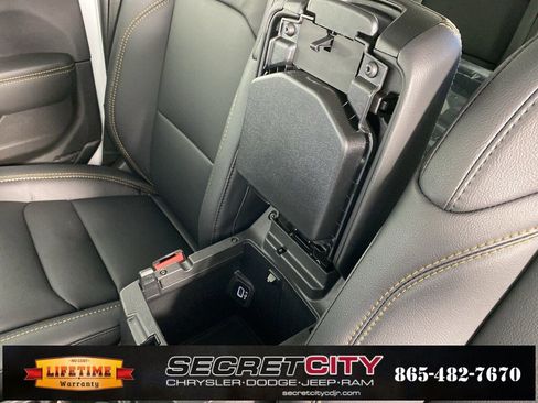 New 2026 Jeep Gladiator Sport image 27