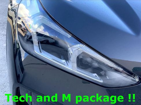 Used 2025 BMW X1 xDrive28i w/ Technology Package image 32