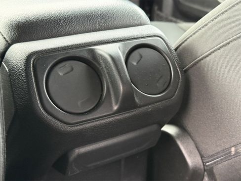 Used 2021 Jeep Wrangler Unlimited Sport image 28