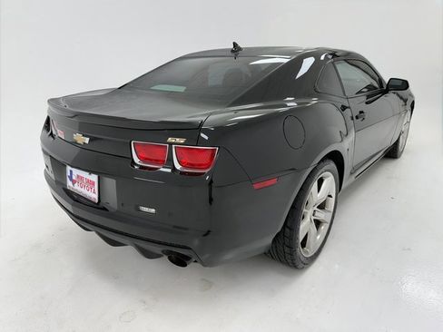 Used 2011 Chevrolet Camaro SS image 40