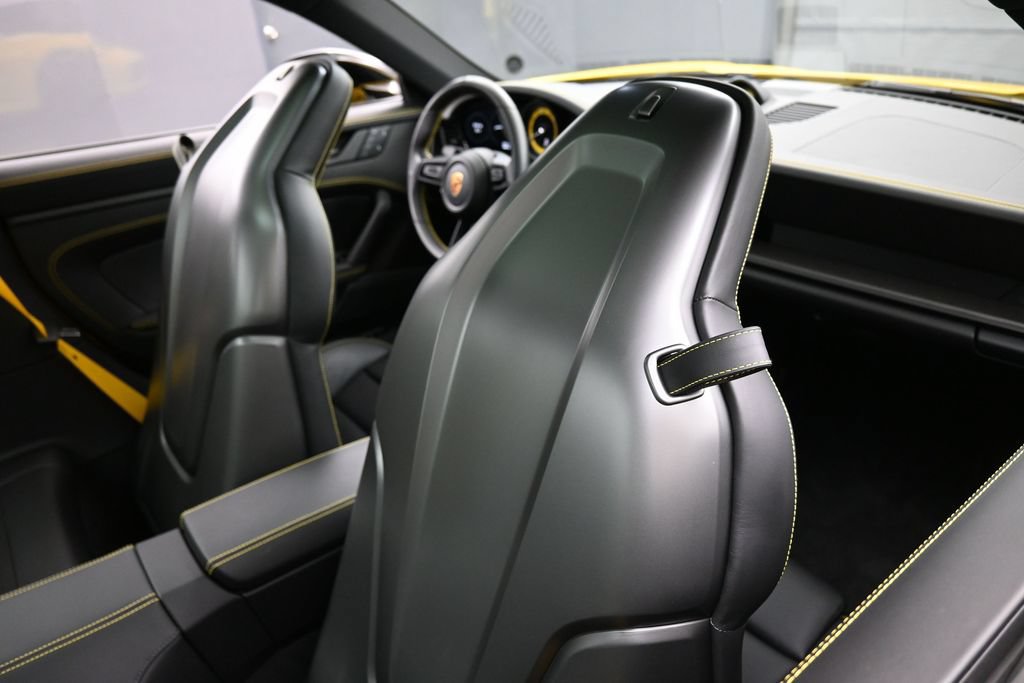 Certified 2023 Porsche 911 Carrera GTS RWD image 24