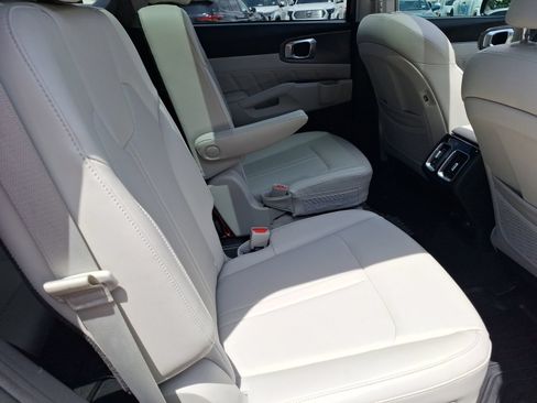 Used 2021 Kia Sorento SX FWD image 31