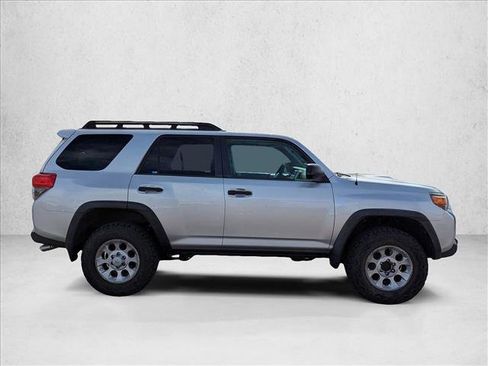 Used 2010 Toyota 4Runner Trail image 4