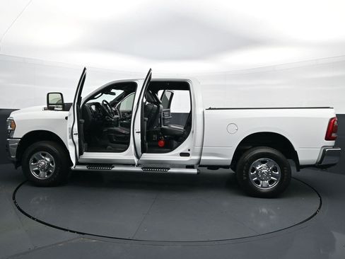 Used 2024 RAM 2500 Tradesman w/ Safety Group AWD/4WD image 32