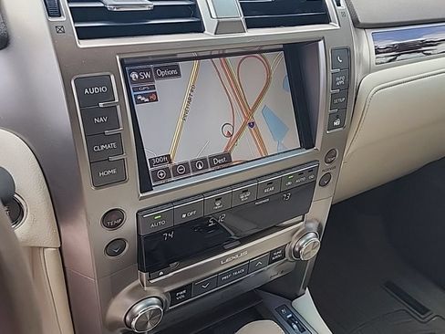Used 2014 Lexus GX 460 Luxury AWD/4WD image 8