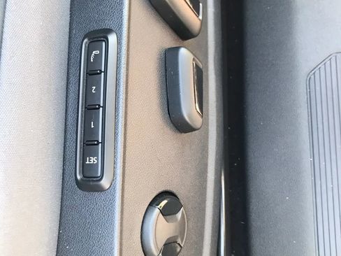 Used 2023 Volkswagen ID.4 Pro S image 14