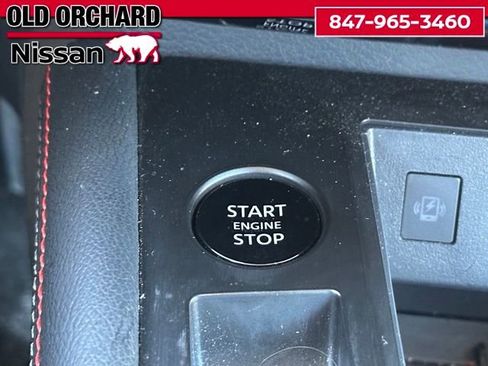 Used 2025 Nissan Kicks SR image 17