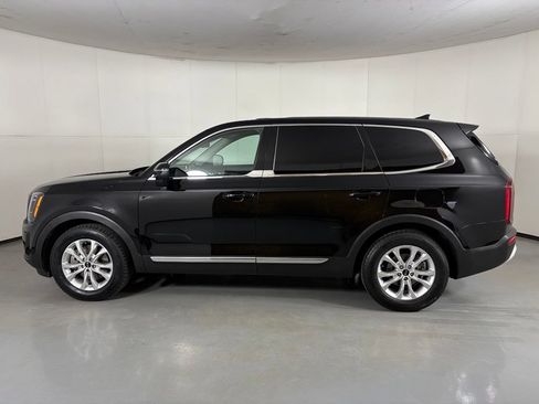 Used 2021 Kia Telluride LX AWD/4WD image 5