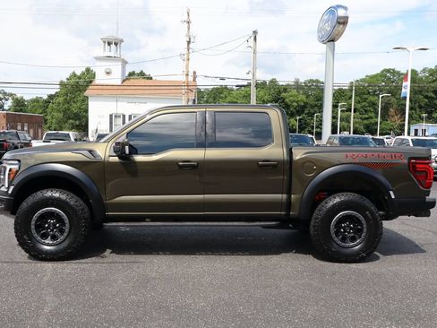 Used 2025 Ford F150 Raptor AWD/4WD image 16